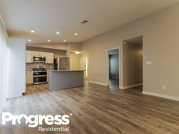 4th image of 1288 Bridlebrook Dr