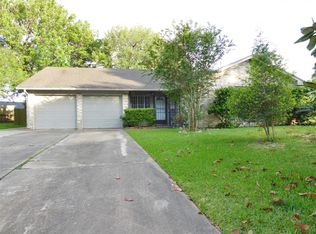 255 Andorra Ln, Houston, TX 77015