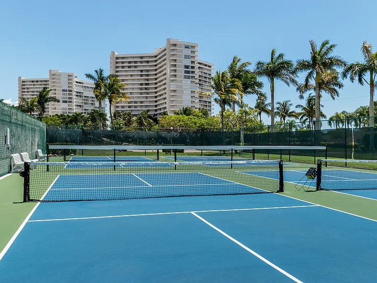 440 Seaview Ct #409 — Photo 11