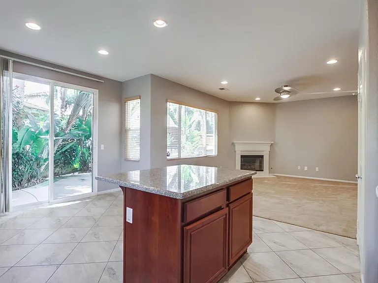 3567 Pebble St — Photo 11