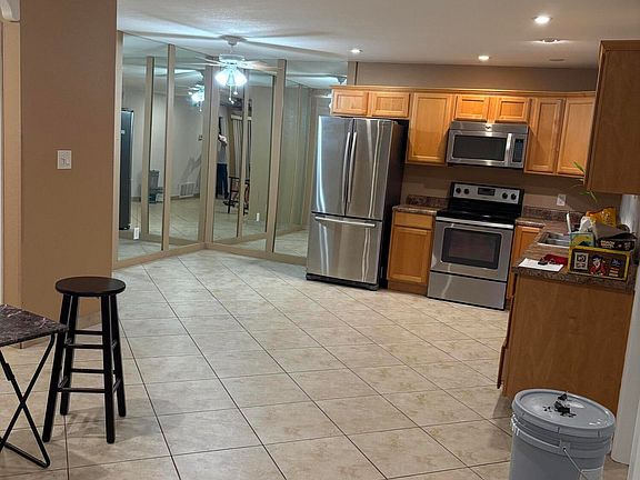 3rd image of 5525 E THOMAS Road #A2