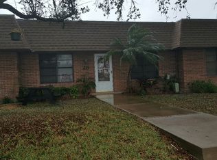 318 Hidden Valley Dr, Weslaco, TX 78596