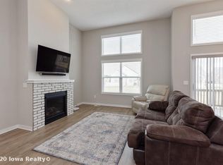 2905 SE 35th St, Grimes, IA 50111