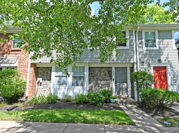 906 Woodlyn Dr N, Cincinnati, OH 45230