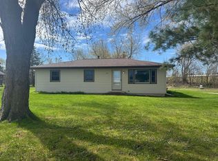 111 Grahl Ave, Eden, WI 53019