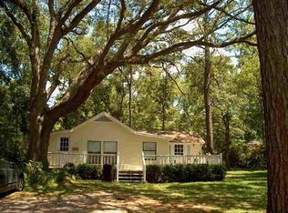 701 Magnolia Ave, Fairhope, AL 36526