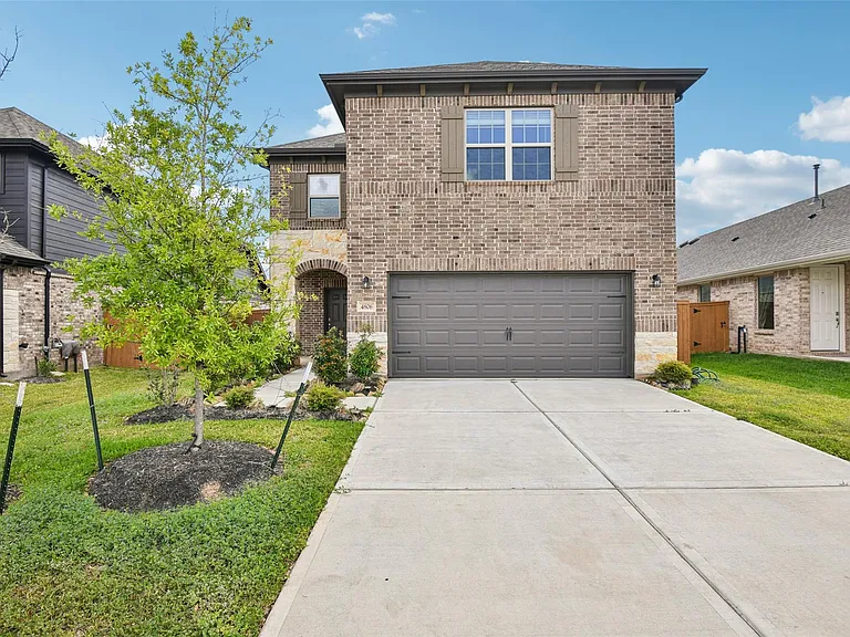 4806 Sand Clouds Dr — Photo 3