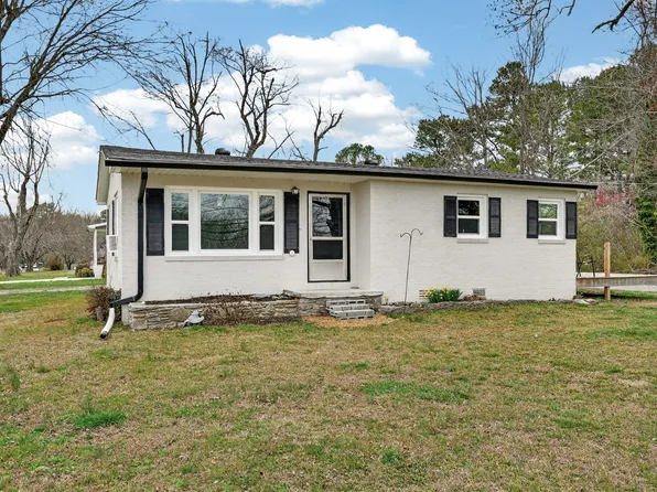 2749 Huntsville Hwy, Fayetteville, TN 37334