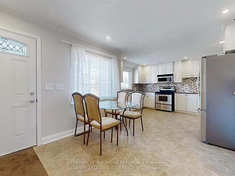 350 The Queensway S #MAIN — Photo 5