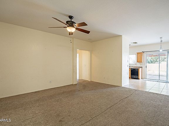 3rd image of 1407 S NAVAJO Lane