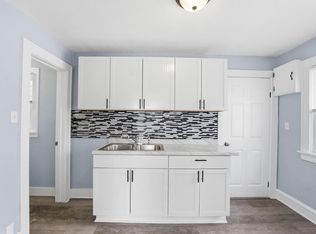 5257 N 34th St, Milwaukee, WI 53209