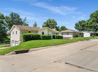 1112 Krohn St, Boonville, MO 65233