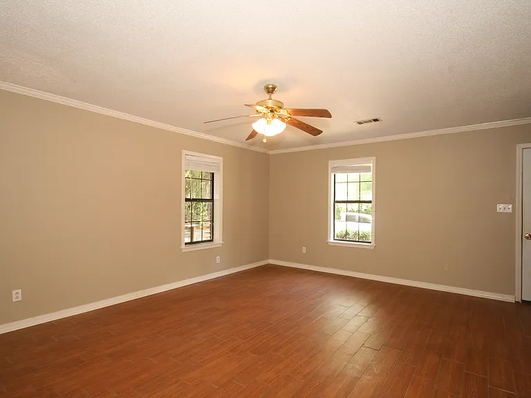 1626 Garfield Ave #B — Photo 2
