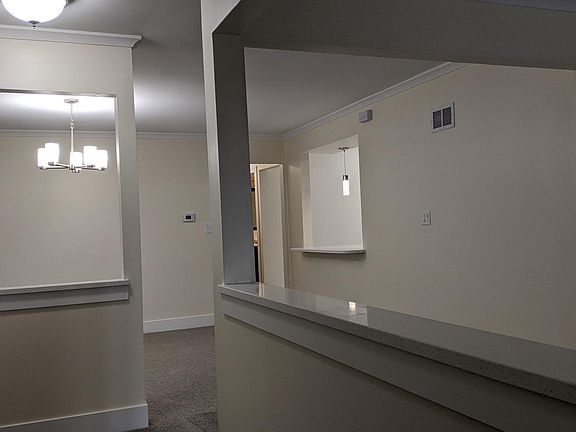4th image of 5110 Carol St #2