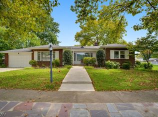 158 Aurora St, Phillipsburg, NJ 08865