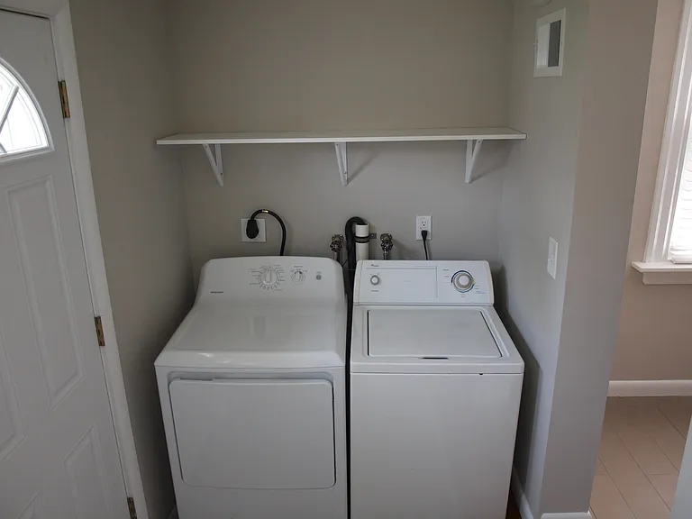 4377 Manayunk Ave — Photo 15