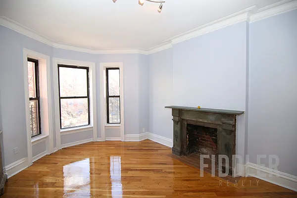 Rented by Fiddler Realty | media 3
