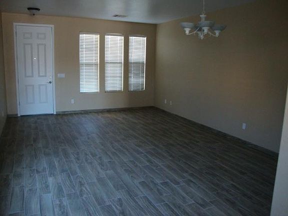 4th image of 3579 W Mesquite Ave