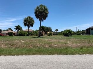 200 W Pine Valley Ln, Rotonda West, FL 33947
