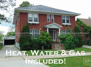 408 S Van Buren St #4, Green Bay, WI 54301