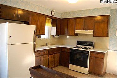 2nd image of 4825 Donovan Dr