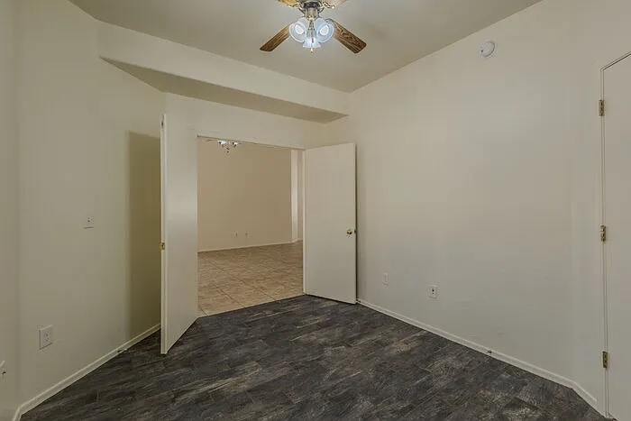 258 E Camino Limon Verde — Photo 14