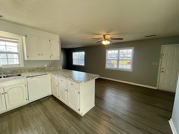 5th image of 1168 Homestead Garden Ct APT 8