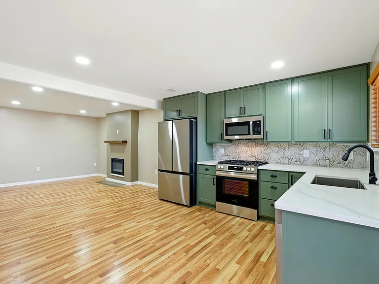 2905 San Rafael Ave SE — Photo 17