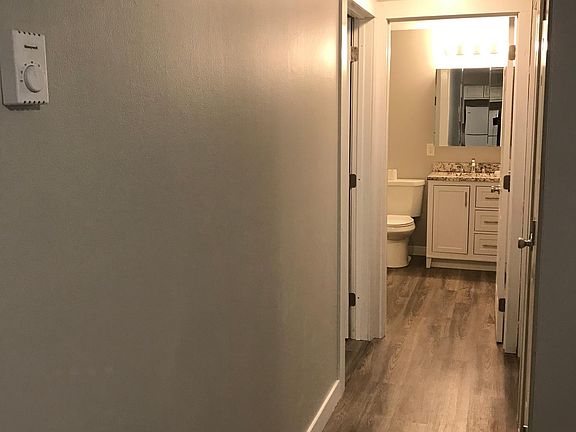 3rd image of 1843 Miami Ave #1843