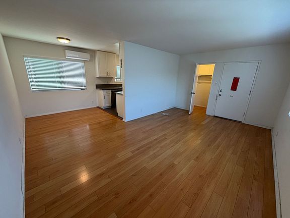 2nd image of 1531 10th St APT F