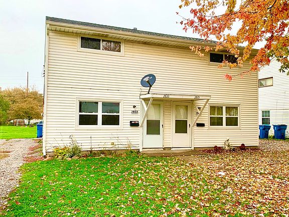 2nd image of 2833-2835 Cromwell Dr #2833