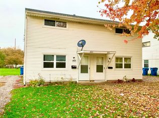 2833-2835 Cromwell Dr #2833, Lorain, OH 44052