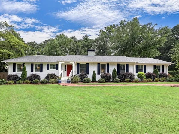 868 Hickory Dr SW, Marietta, GA 30064