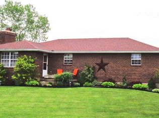 2772 Eaton Lewisburg Rd, Eaton, OH 45320