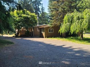 3119 S Bay Rd NE, Olympia, WA 98506