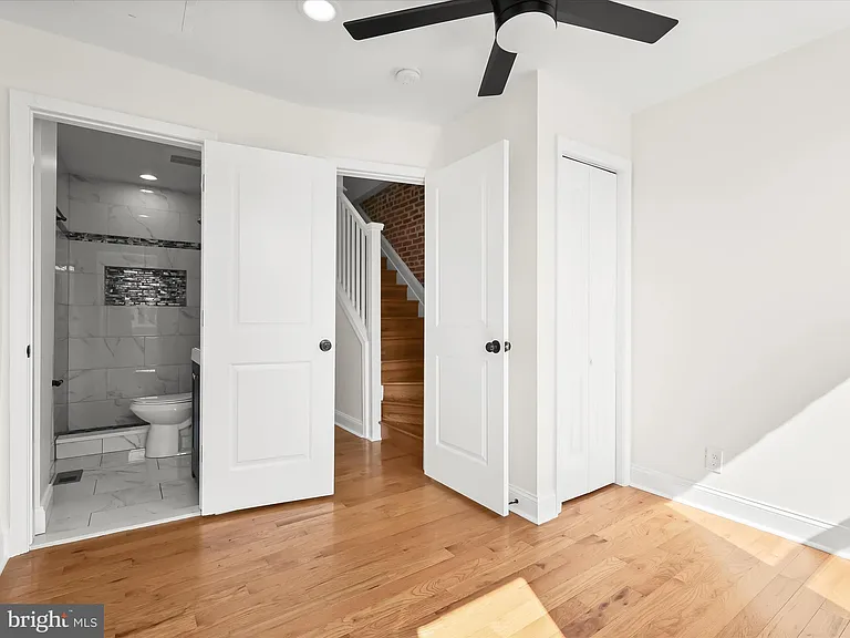 404 N Robinson St — Photo 25