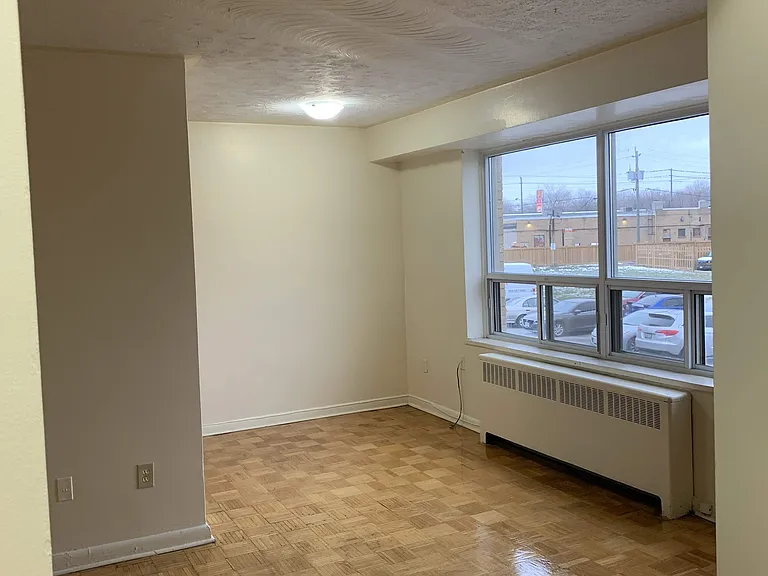1385 Sheppard Ave W — Photo 11