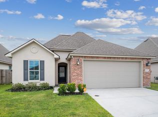 1237 Foxtail Dr, Baton Rouge, LA 70820