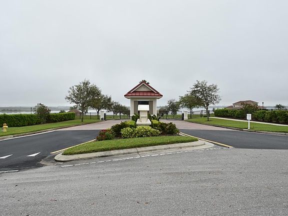3rd image of 162 Blazing Star Ave
