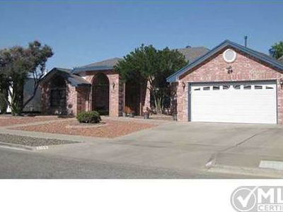 2109 Beach Front Dr, El Paso, TX, 79936