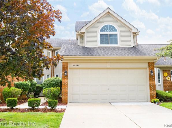 homes for sale in riverview mi
