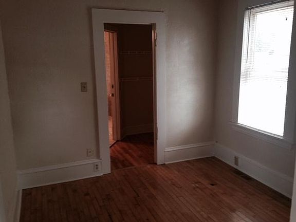 4th image of 4615 Lyndale Ave N