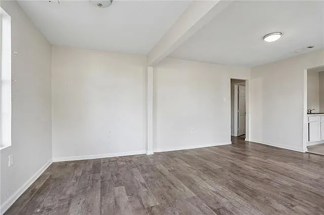 9541 Palm St — Photo 2