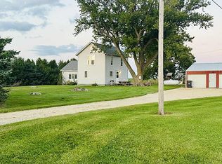 6262 N Ave, Maynard, IA 50655