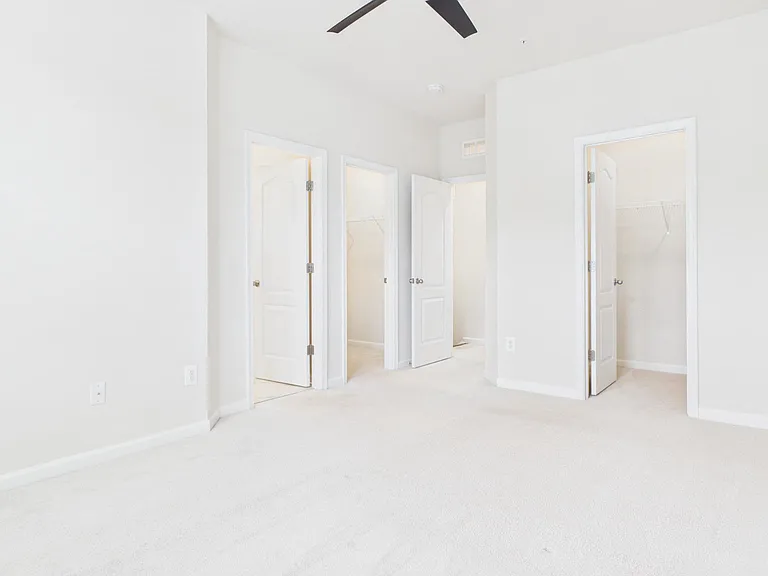 22 Chester Ct — Photo 40