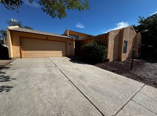 2261 Green Lake Rd NE, Rio Rancho, NM 87124