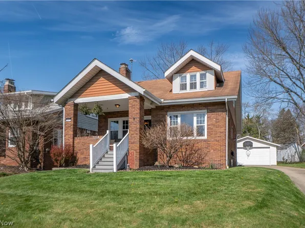 2416 4th St, Cuyahoga Falls, OH 44221