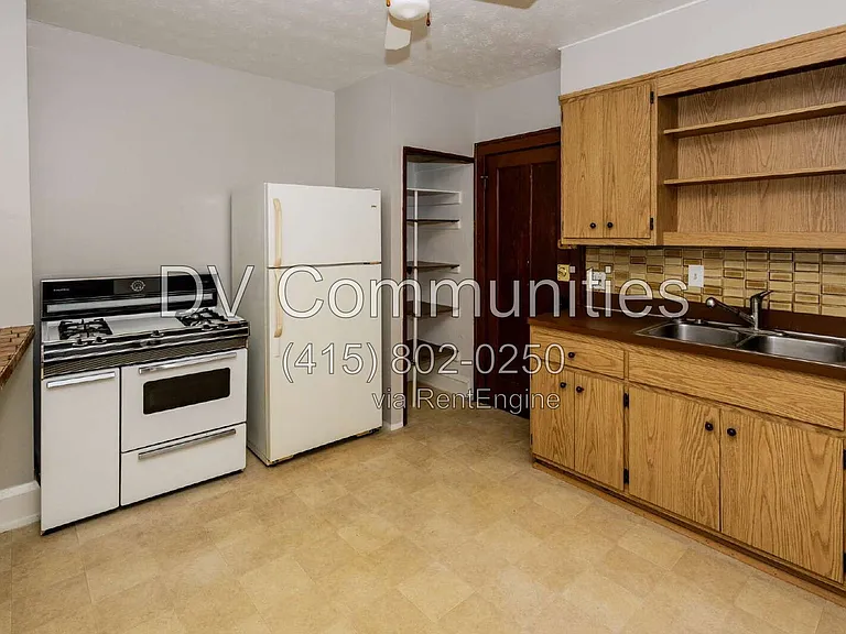 3765 W 134th St #1 — Photo 3