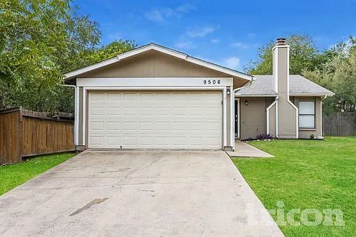 9506 Sugarloaf Dr Photo 1