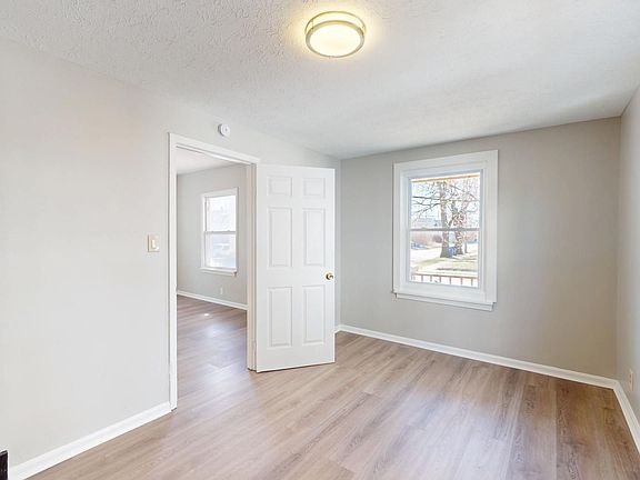 5th image of 15827 Trafalgar Ave #5074935E